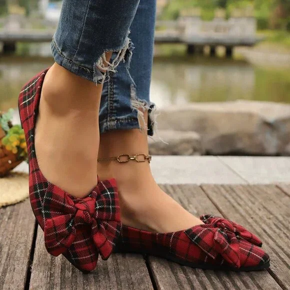 Red Casual Women's Flat Slip-On Loafers with Plaid Floral Design - Picture 4 of 6